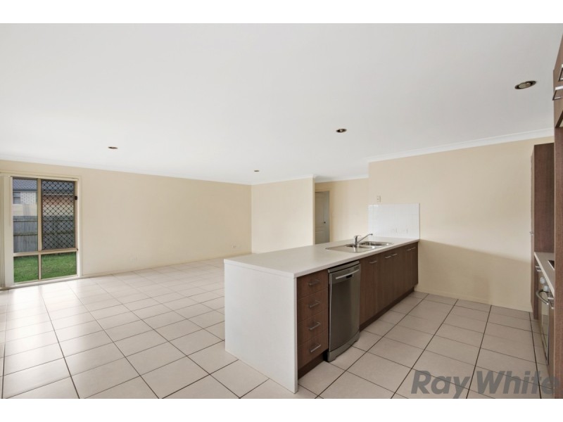 54 Daintree Street, Bellmere QLD 4510
