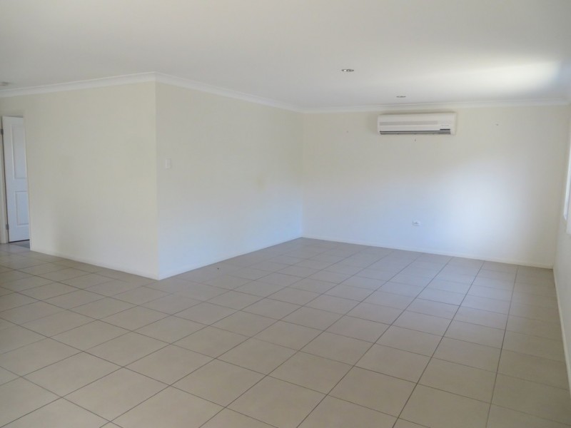 21 Eugenia Avenue, Rothwell QLD 4022
