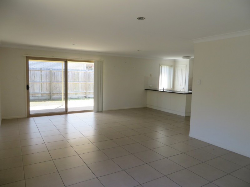 21 Eugenia Avenue, Rothwell QLD 4022