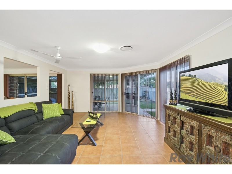 33 Yandina Place, Deception Bay QLD 4508