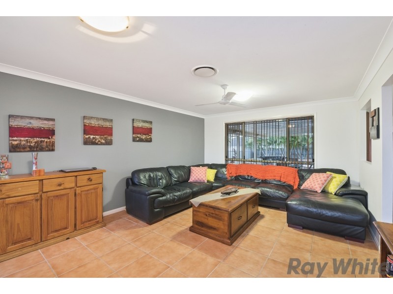 33 Yandina Place, Deception Bay QLD 4508