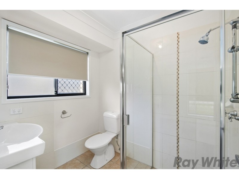 13 Hubner Drive, Rothwell QLD 4022
