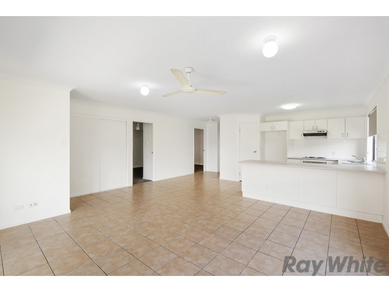 13 Hubner Drive, Rothwell QLD 4022