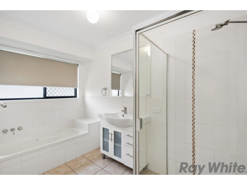13 Hubner Drive, Rothwell QLD 4022