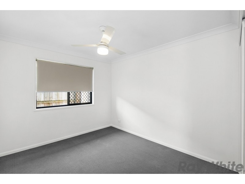 13 Hubner Drive, Rothwell QLD 4022