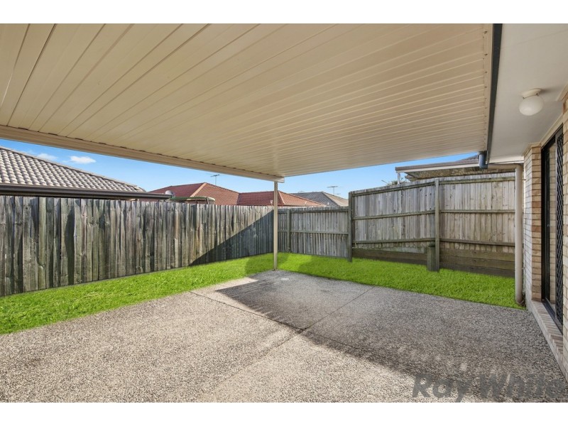 13 Hubner Drive, Rothwell QLD 4022