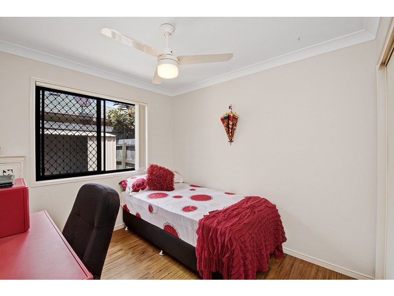 1/3 Normandy Court, Rothwell QLD 4022