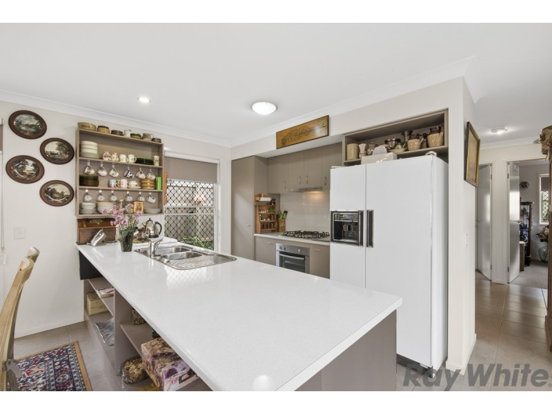 74 Olsen Circuit, Kallangur QLD 4503