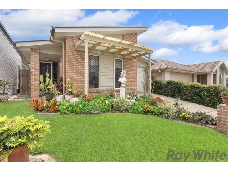 74 Olsen Circuit, Kallangur QLD 4503