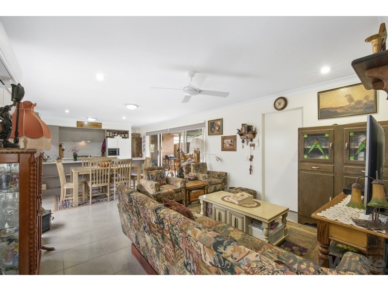 74 Olsen Circuit, Kallangur QLD 4503