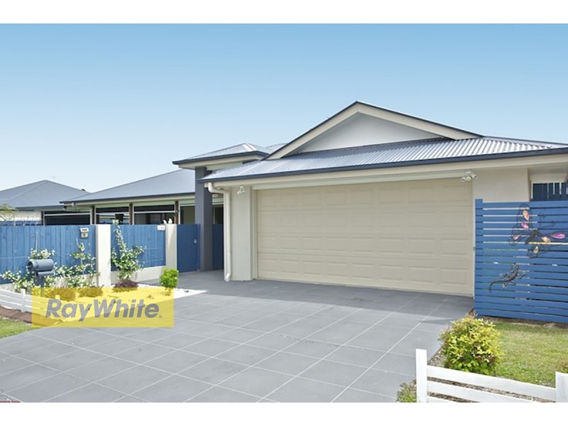 2 Courtney Street East, Rothwell QLD 4022