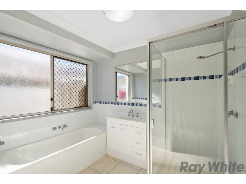 2 Courtney Street East, Rothwell QLD 4022