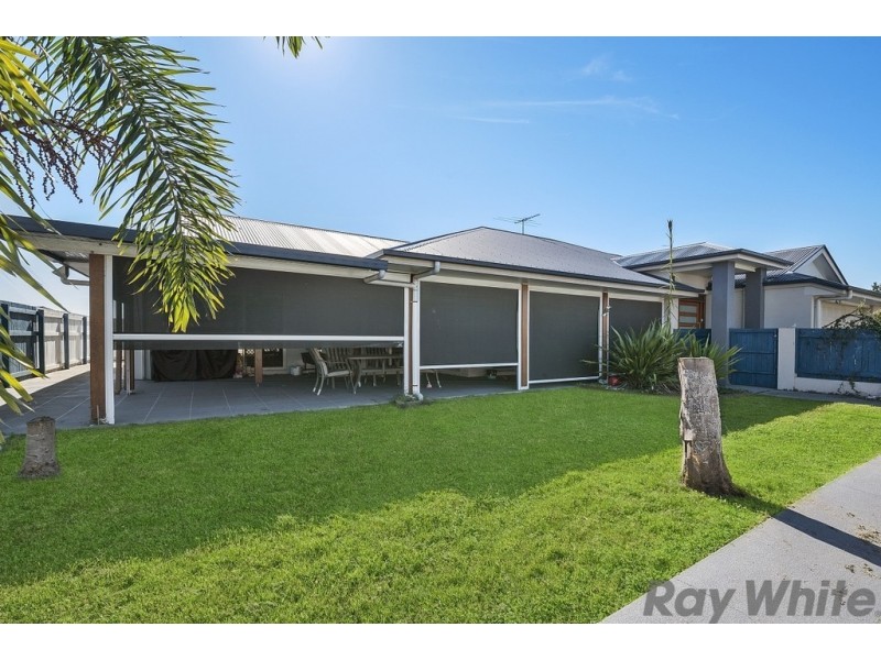 2 Courtney Street East, Rothwell QLD 4022