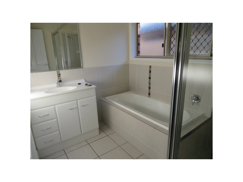 25 Stamp Street, Deception Bay QLD 4508