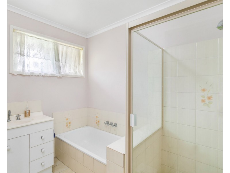 2 Alexandra Court, Deception Bay QLD 4508