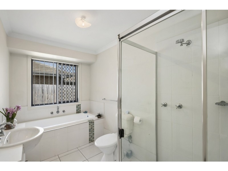 8 Peggy Road, Bellmere QLD 4510