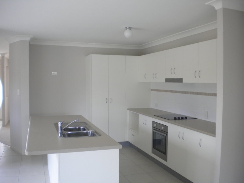 17 Lemon Myrtle Drive, Morayfield QLD 4506