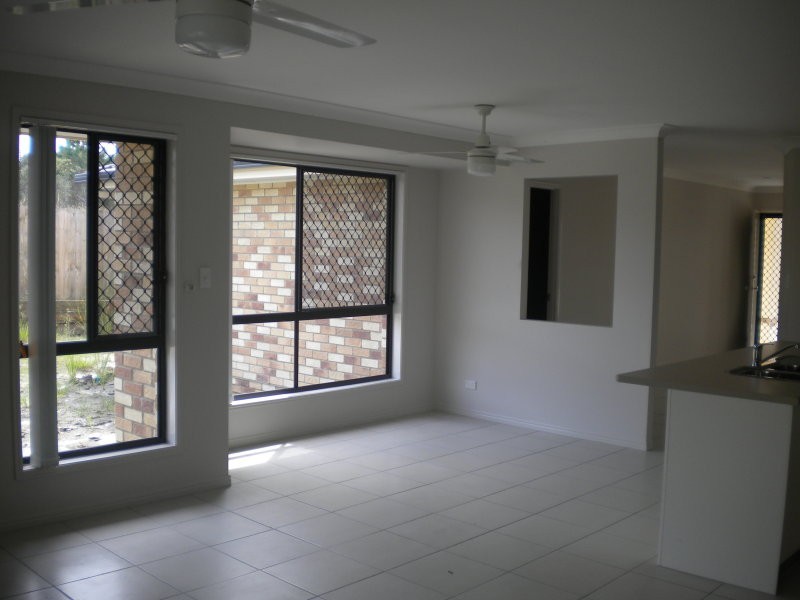 17 Lemon Myrtle Drive, Morayfield QLD 4506