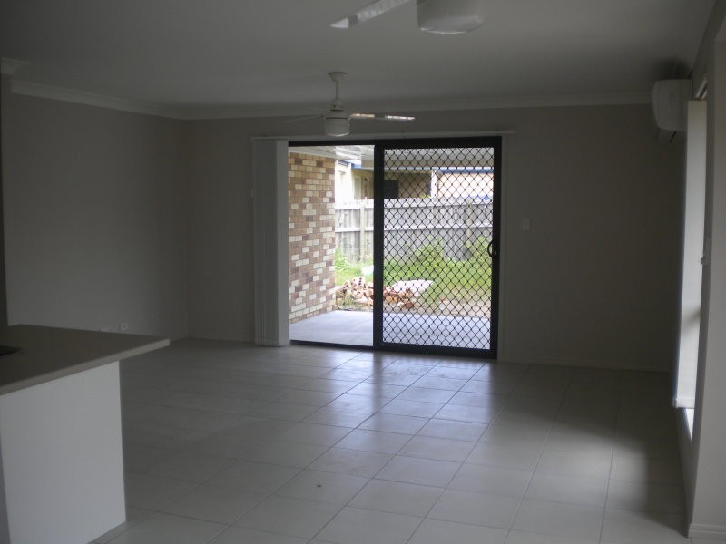 17 Lemon Myrtle Drive, Morayfield QLD 4506