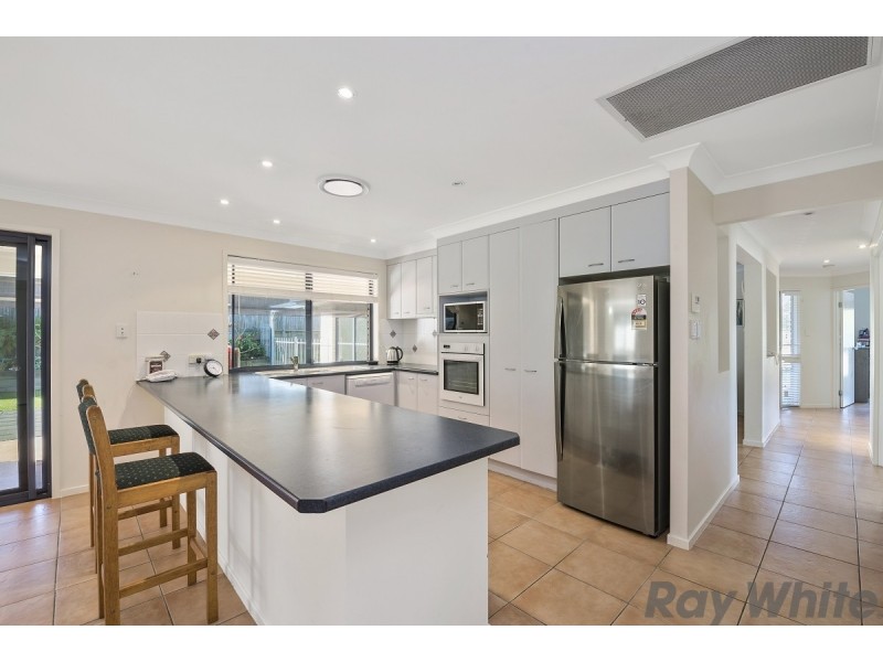 105 Parsons Boulevard, Deception Bay QLD 4508