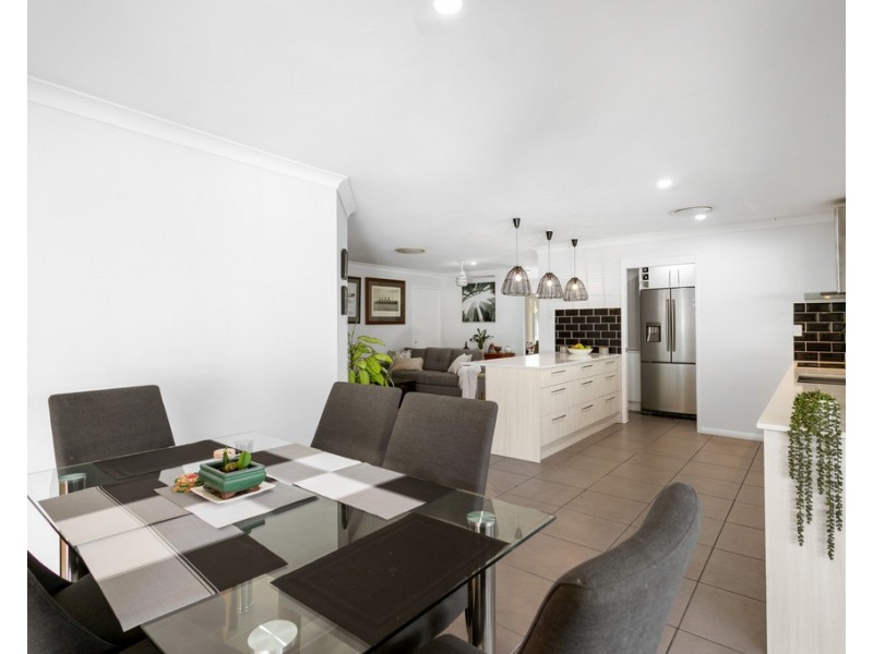 17 Brisbane Crescent, Deception Bay QLD 4508