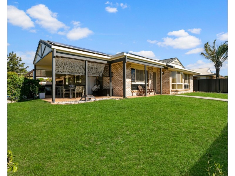 17 Brisbane Crescent, Deception Bay QLD 4508