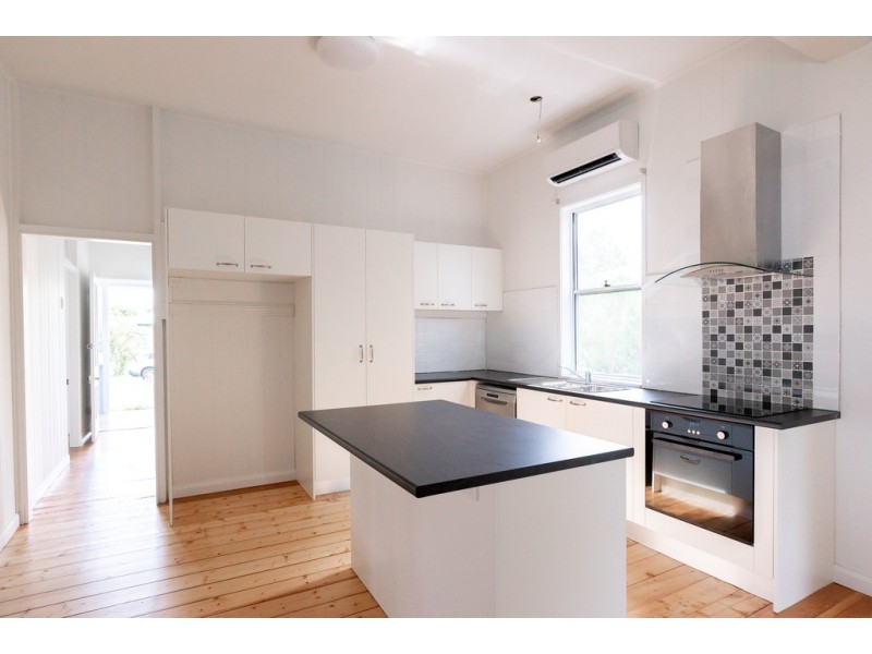 18 Seymour Street, Deception Bay QLD 4508
