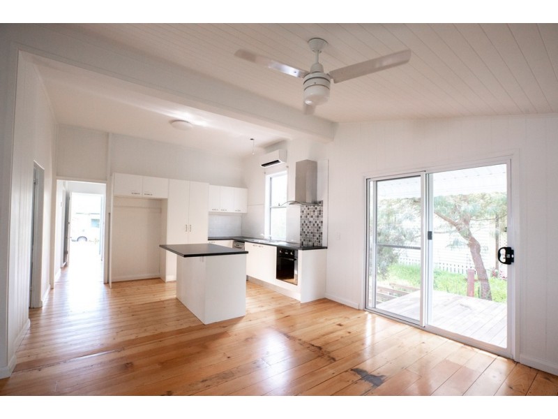 18 Seymour Street, Deception Bay QLD 4508