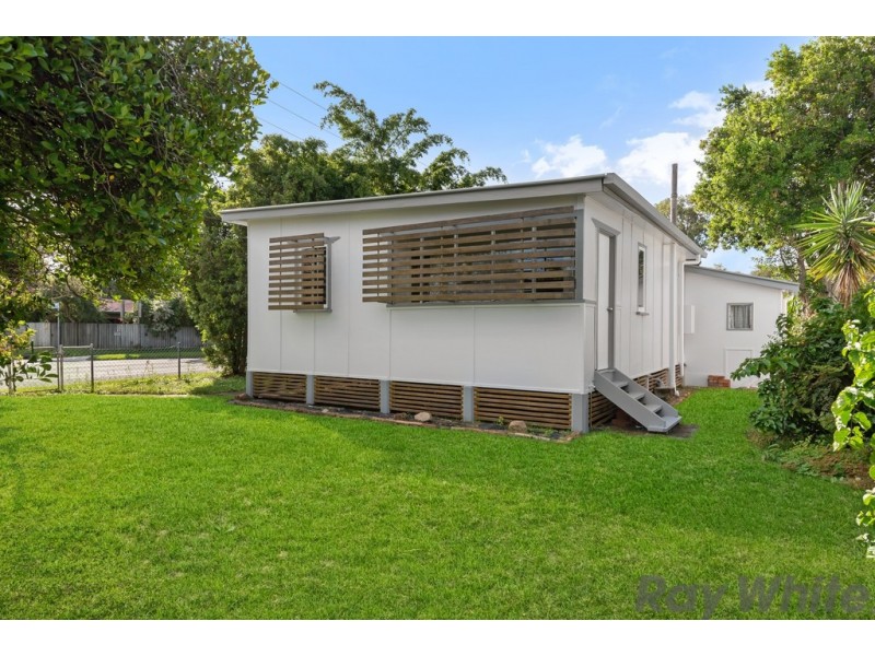 33 Endeavour Street, Deception Bay QLD 4508