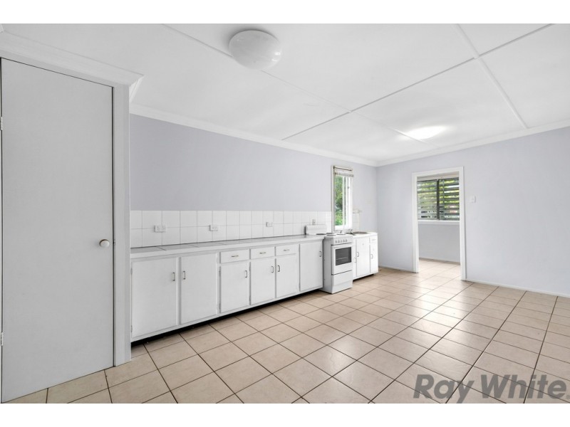 33 Endeavour Street, Deception Bay QLD 4508