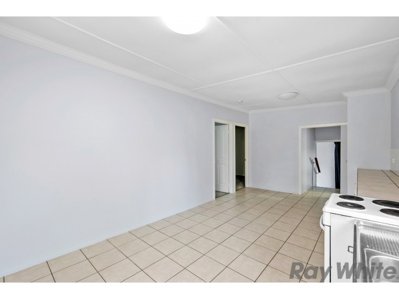 33 Endeavour Street, Deception Bay QLD 4508