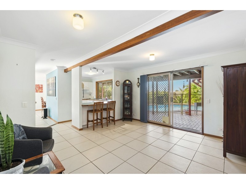 9 Rous Court, Victoria Point QLD 4165