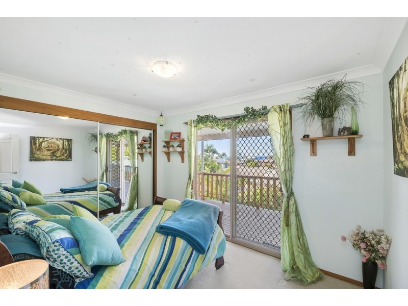 9 Rous Court, Victoria Point QLD 4165