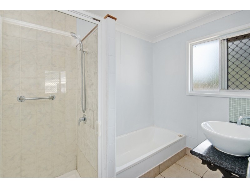 23 Airlie Avenue, Deception Bay QLD 4508