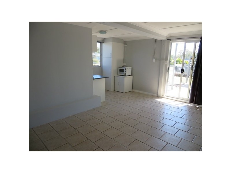 64 Windsor Place, Deception Bay QLD 4508