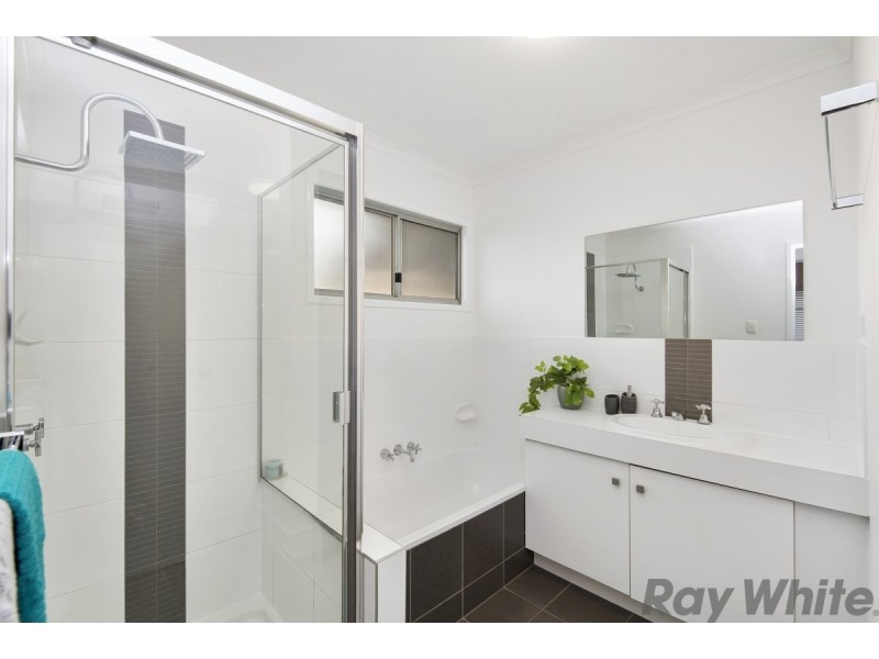 77 Park Road, Deception Bay QLD 4508