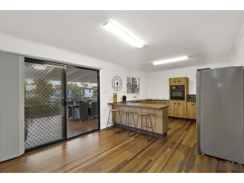 77 Park Road, Deception Bay QLD 4508