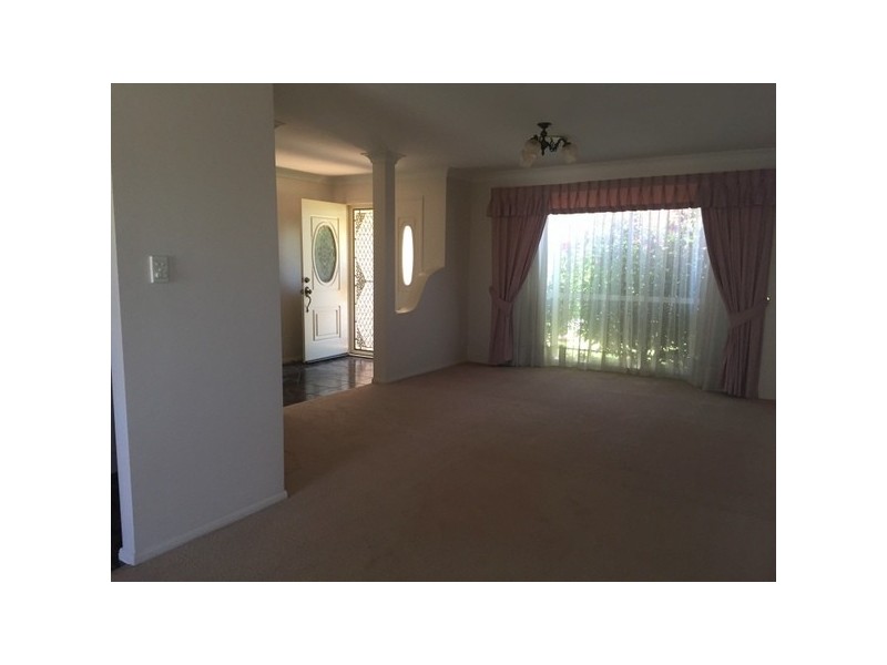 10 Woodland Street, Rothwell QLD 4022