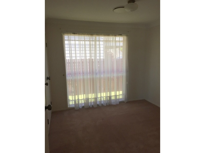 10 Woodland Street, Rothwell QLD 4022