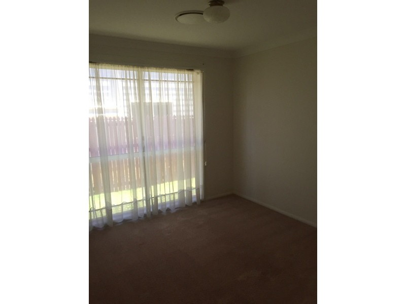 10 Woodland Street, Rothwell QLD 4022