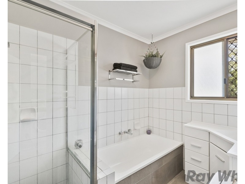 18 Leigh Street, Deception Bay QLD 4508