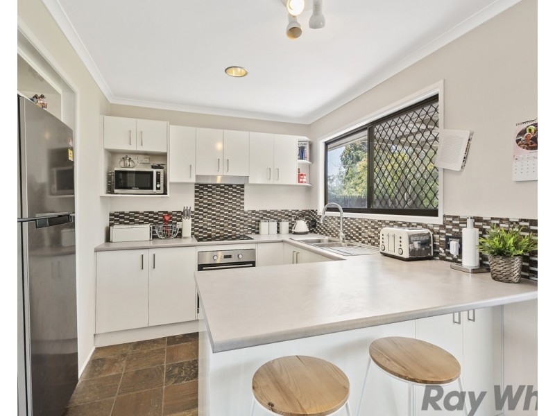 18 Leigh Street, Deception Bay QLD 4508