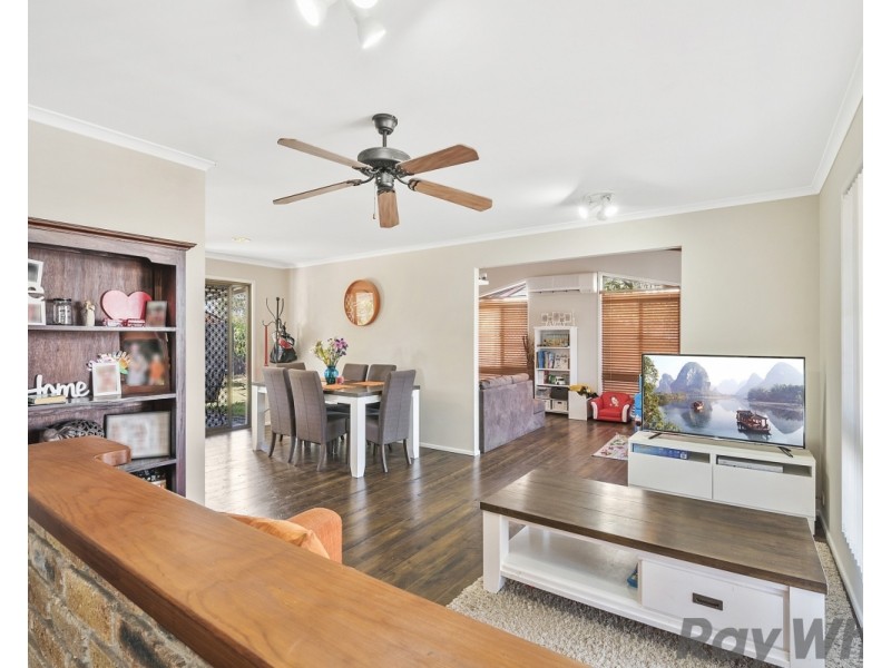 18 Leigh Street, Deception Bay QLD 4508