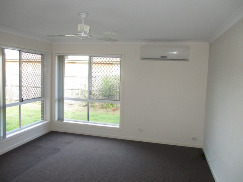 16 Broadleaf  Place, Ningi QLD 4511