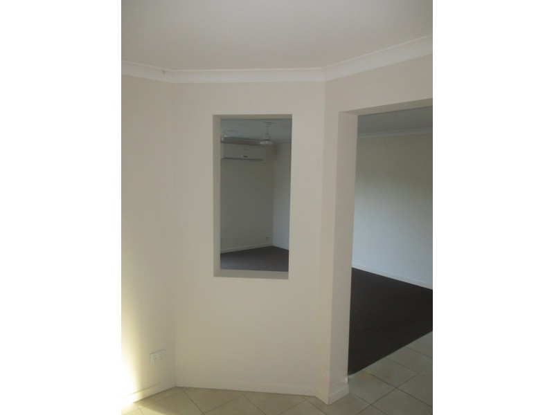16 Broadleaf  Place, Ningi QLD 4511
