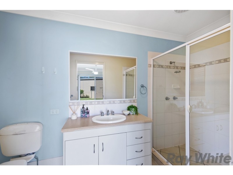 5 Greenway Place, Deception Bay QLD 4508