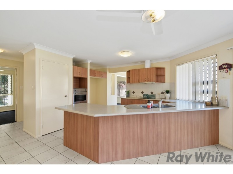 5 Greenway Place, Deception Bay QLD 4508