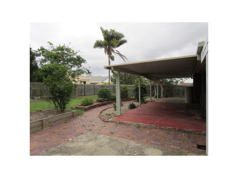 12 Lindsay Street, Rothwell QLD 4022