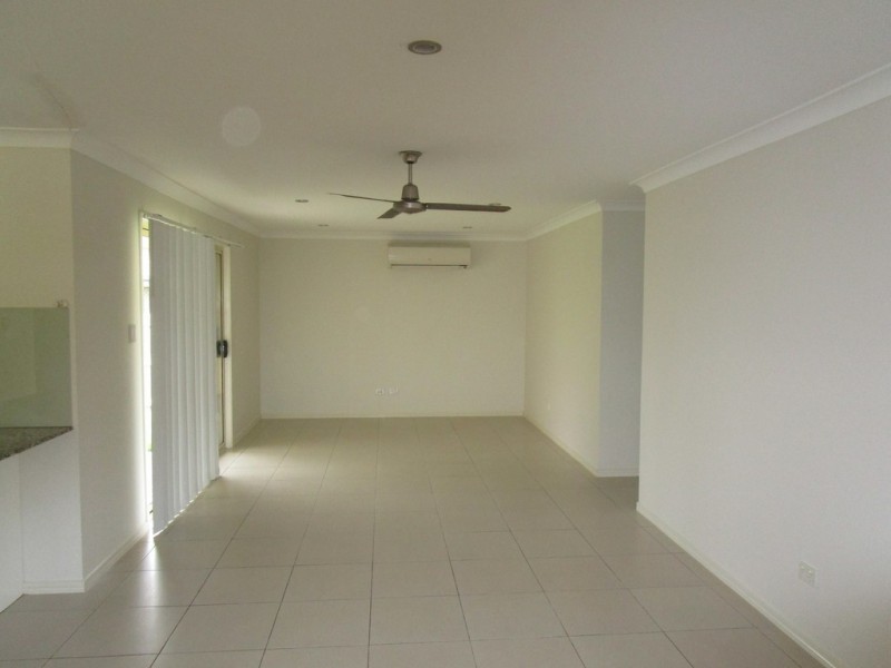 11 Fortress Court, Bray Park QLD 4500