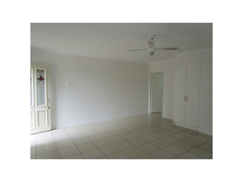 1/33 Dawn Street, Deception Bay QLD 4508